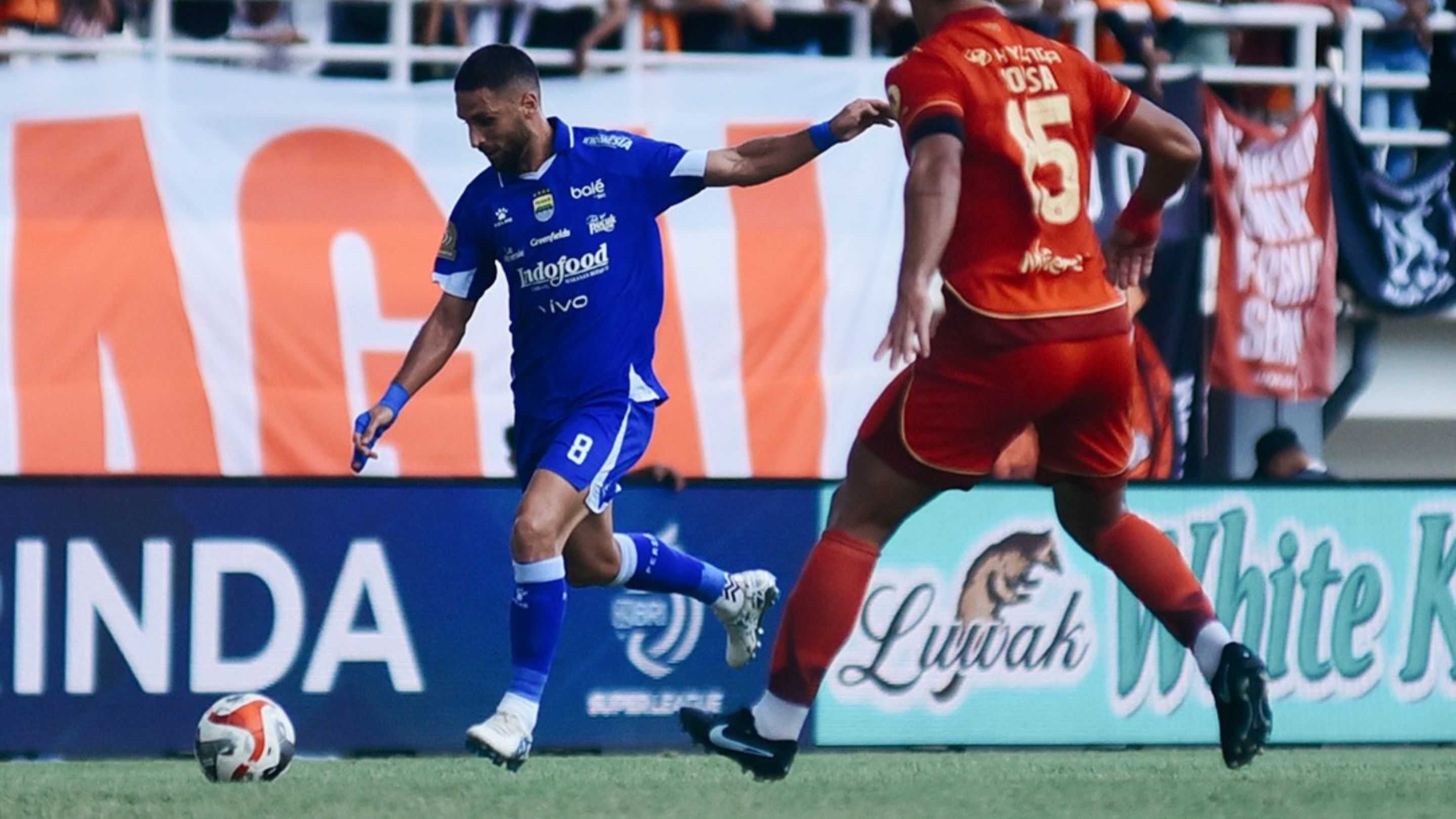 Persija vs Persib: Maung Bandung Berhasil Curi Poin Berkat Brace Adam Alis di Laga El Clasico